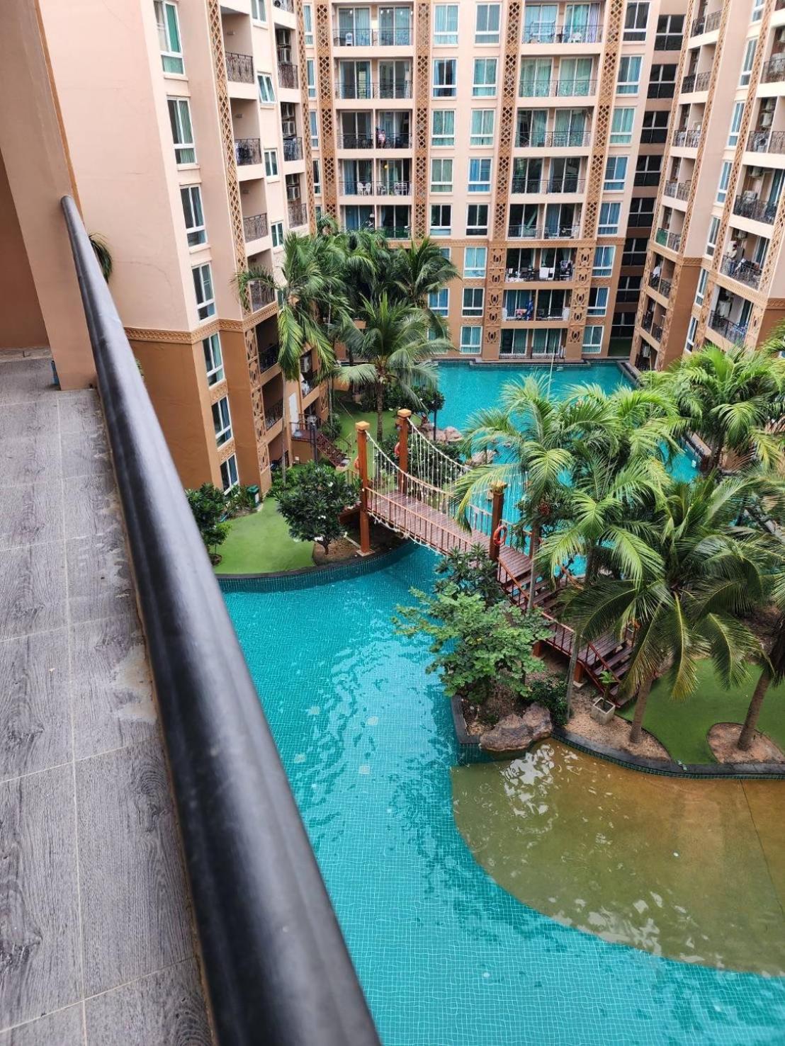 Atlantis Jomtien Waterworld Resort Екстериор снимка