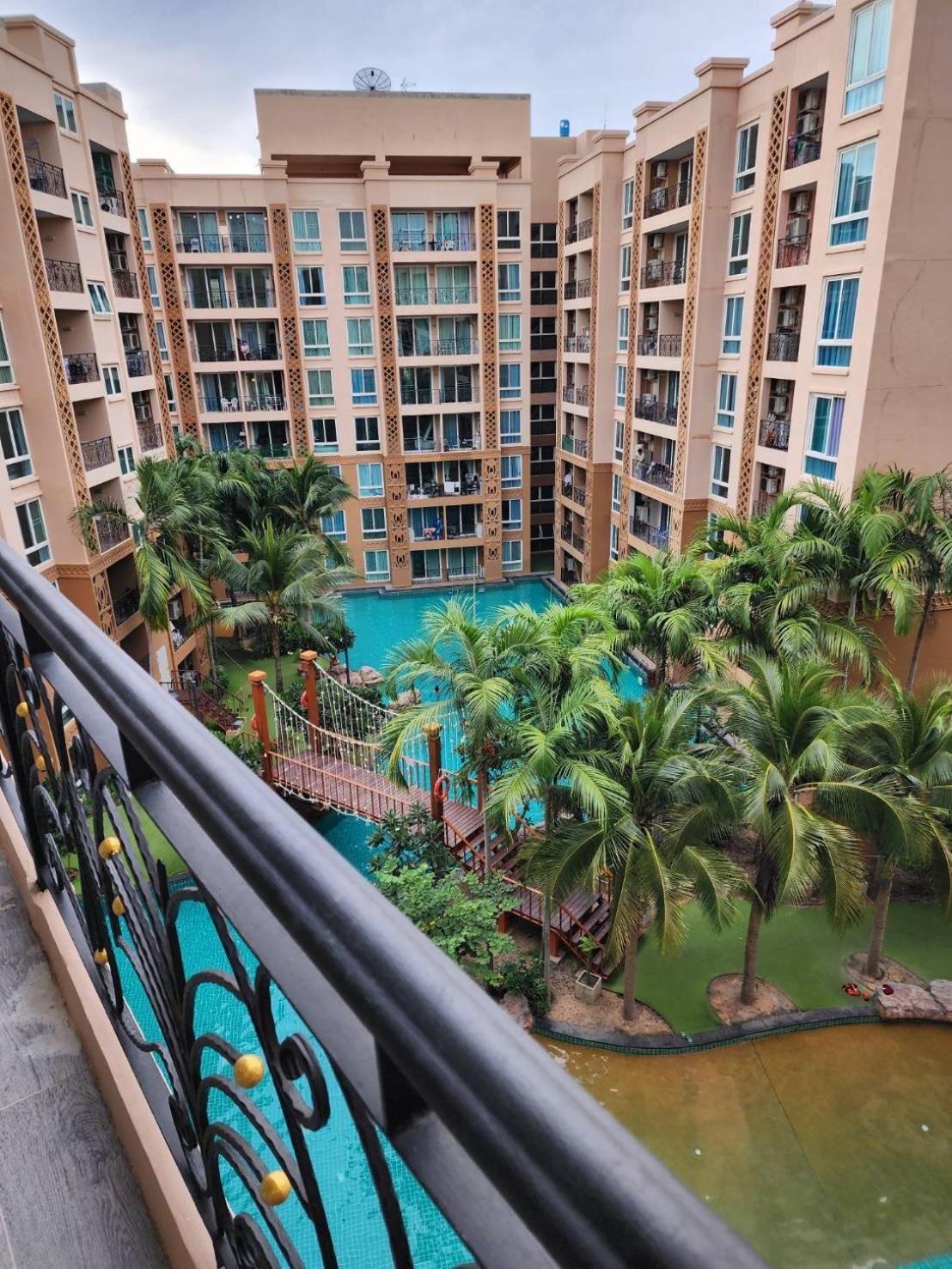 Atlantis Jomtien Waterworld Resort Екстериор снимка