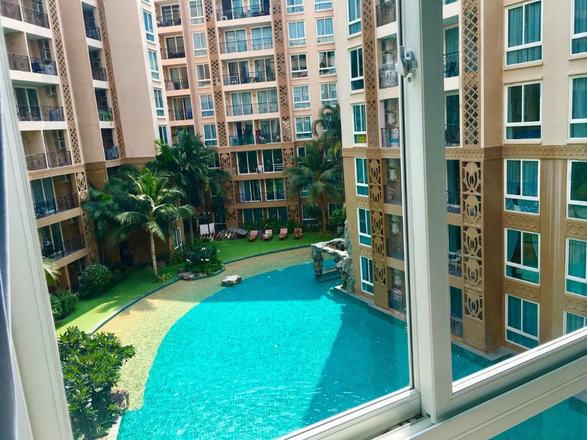Atlantis Jomtien Waterworld Resort Екстериор снимка